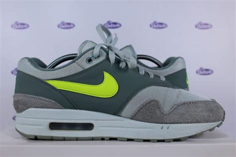 nike apeldoorn|Outsole • Market leader in Nike Air Max 1s & sneaker .